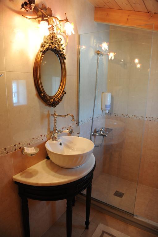 Agnadi Suites Episkopos Quarto foto