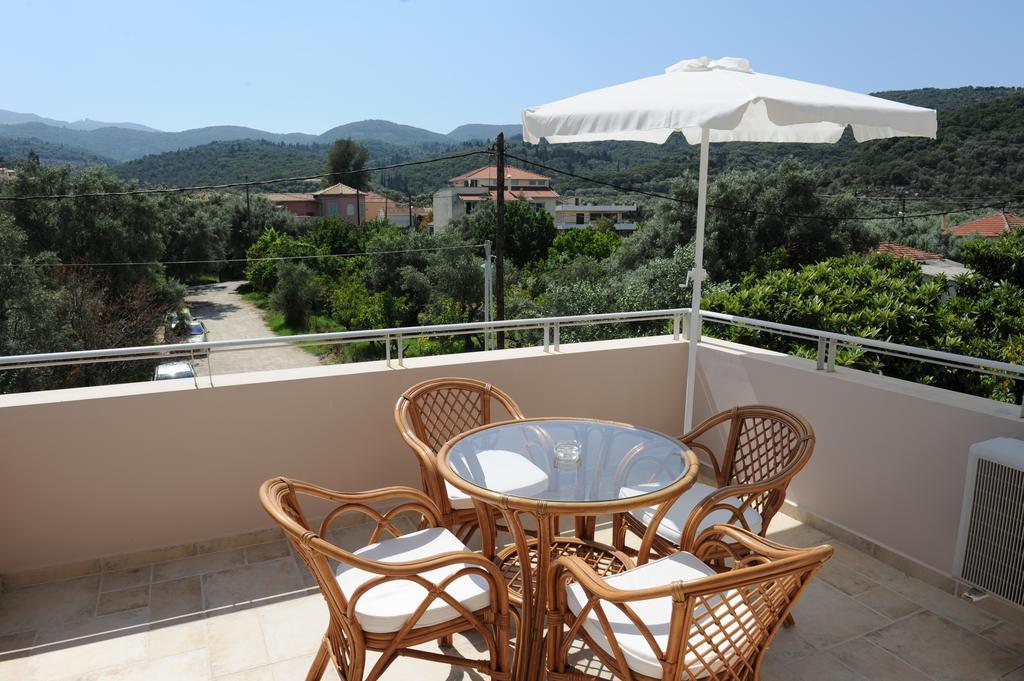 Agnadi Suites Episkopos Quarto foto